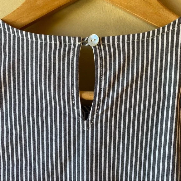 J. Jill Top Women's XS Gray White Striped Tie Front 3/4 Sleeves Casual Top - Picture 6 of 11